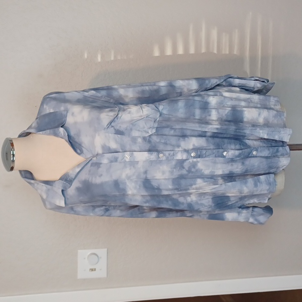Old Navy Tie Dye Button Down Boyfriend Blouse Size XL